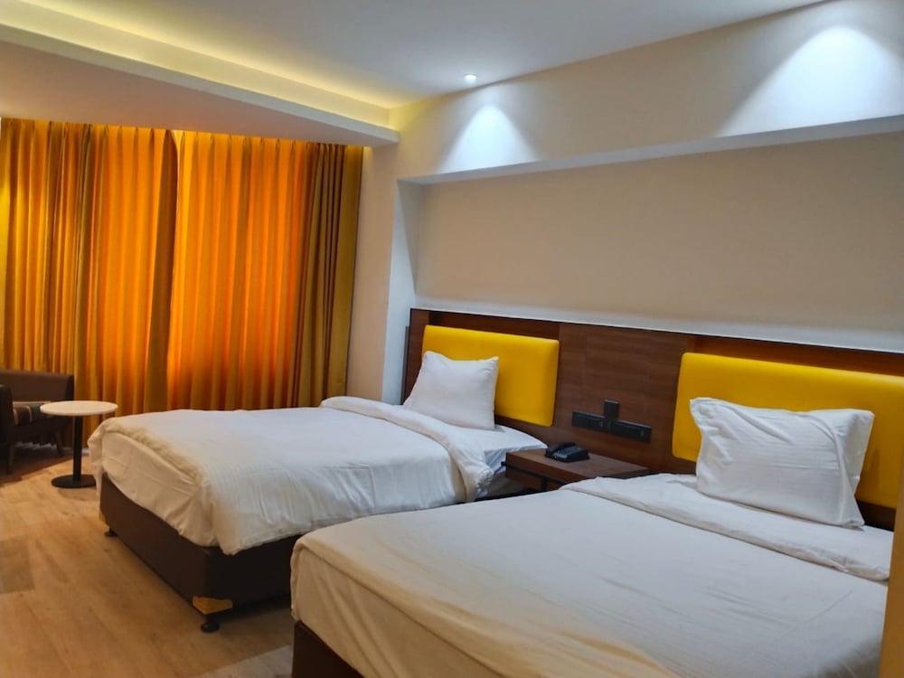 Amarpreet, Chhatrapati Sambhajinagar - Am Hotel Kollection Aurangabad  Exterior photo