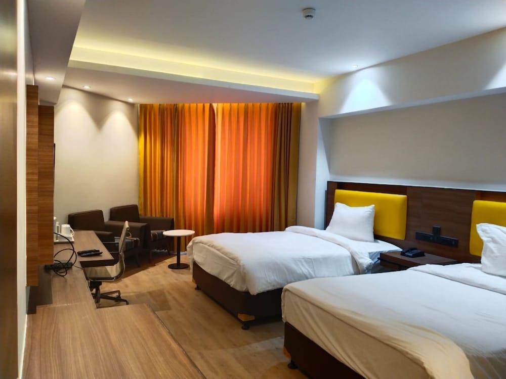 Amarpreet, Chhatrapati Sambhajinagar - Am Hotel Kollection Aurangabad  Exterior photo